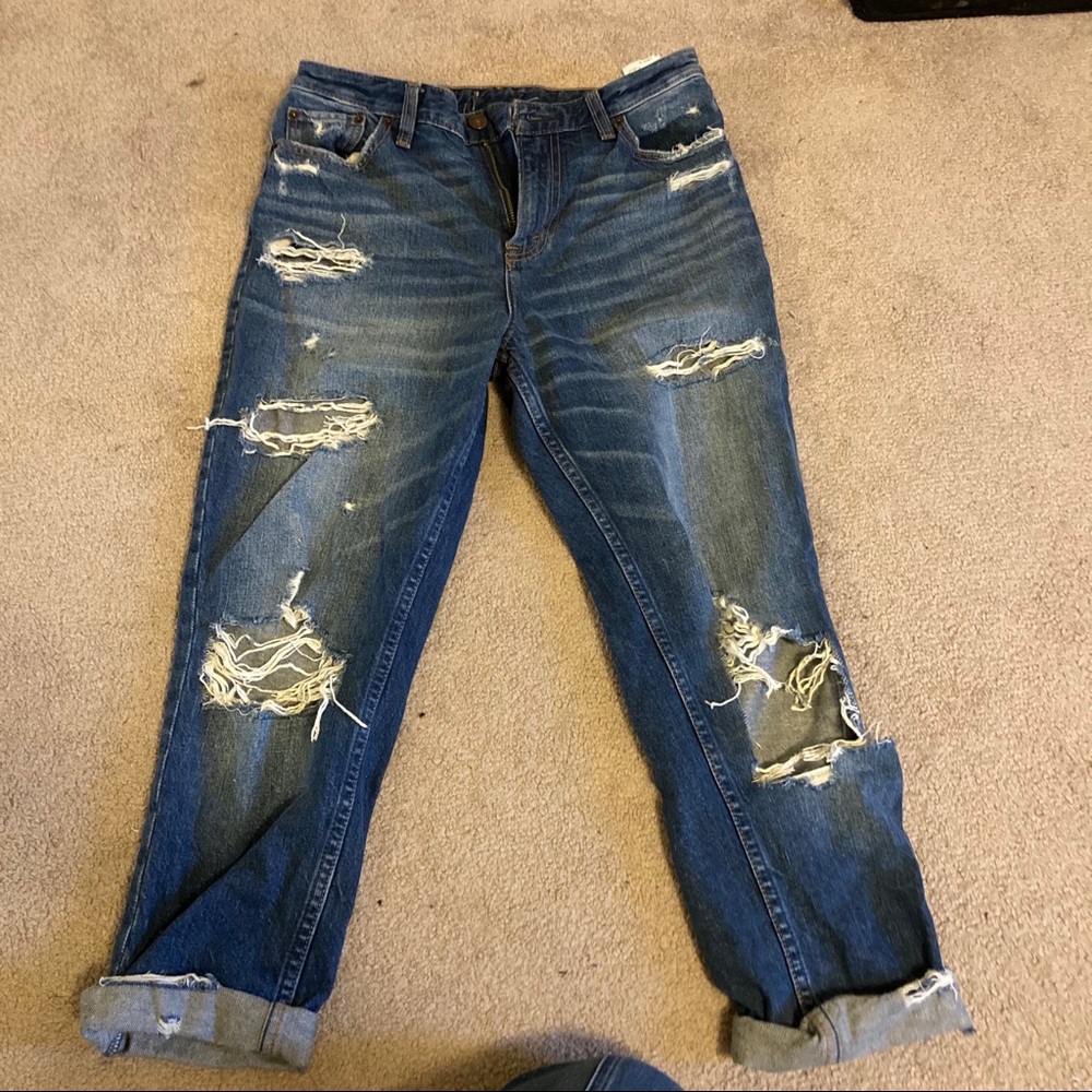 Abercrombie girlfriend jeans
